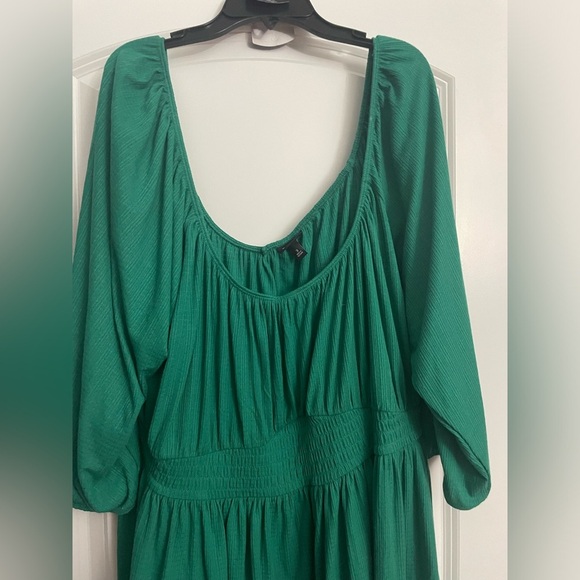 Torrid peplum scoop neck top - Picture 3 of 5